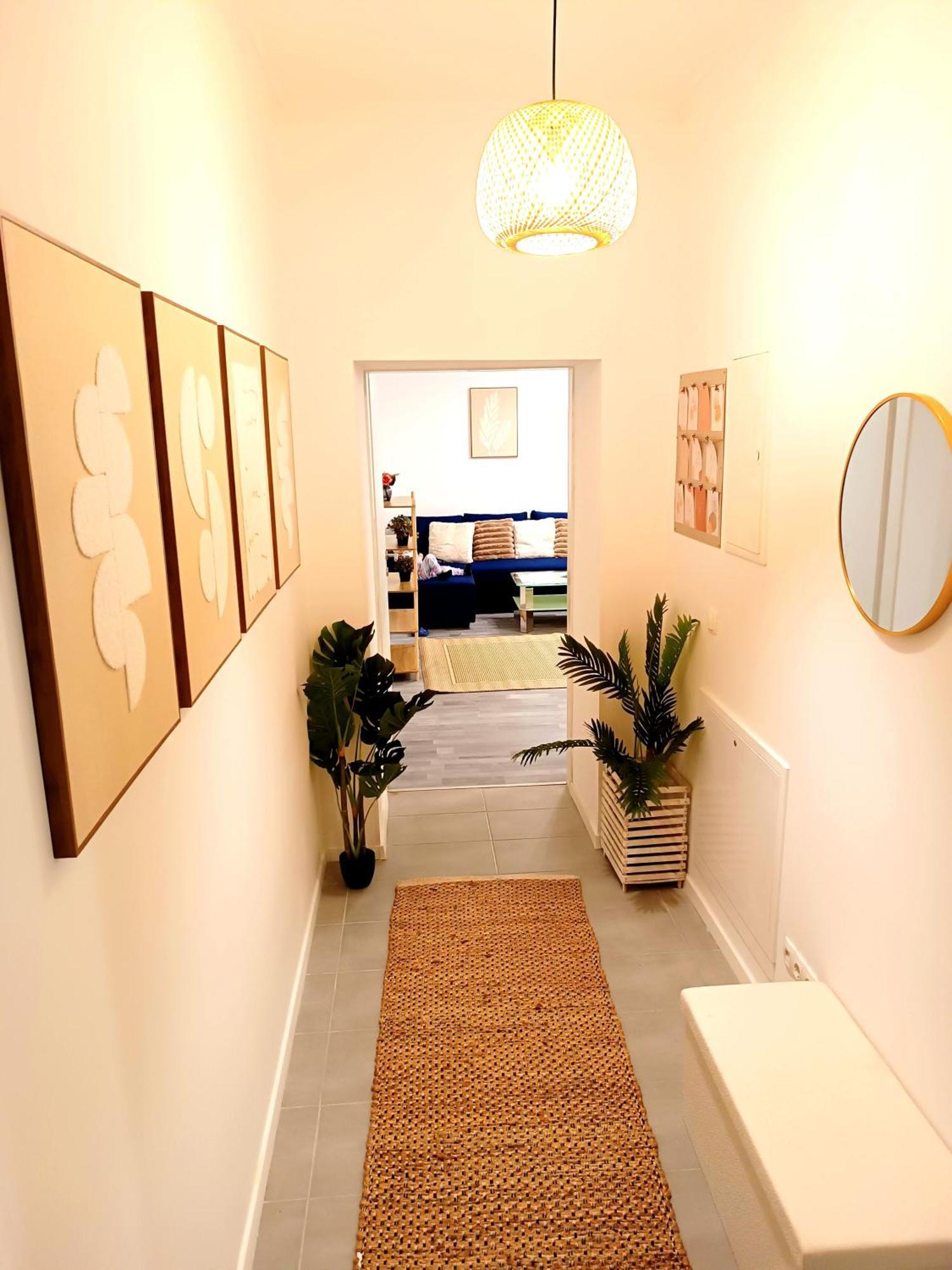 Family Apartments 2 Room'S Muerzzuschlag Bagian luar foto
